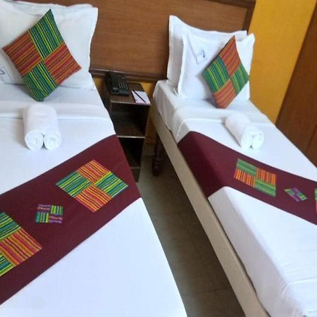 Hotel Akshara Regency, Yeshwanthpur Bangalore Exterior photo