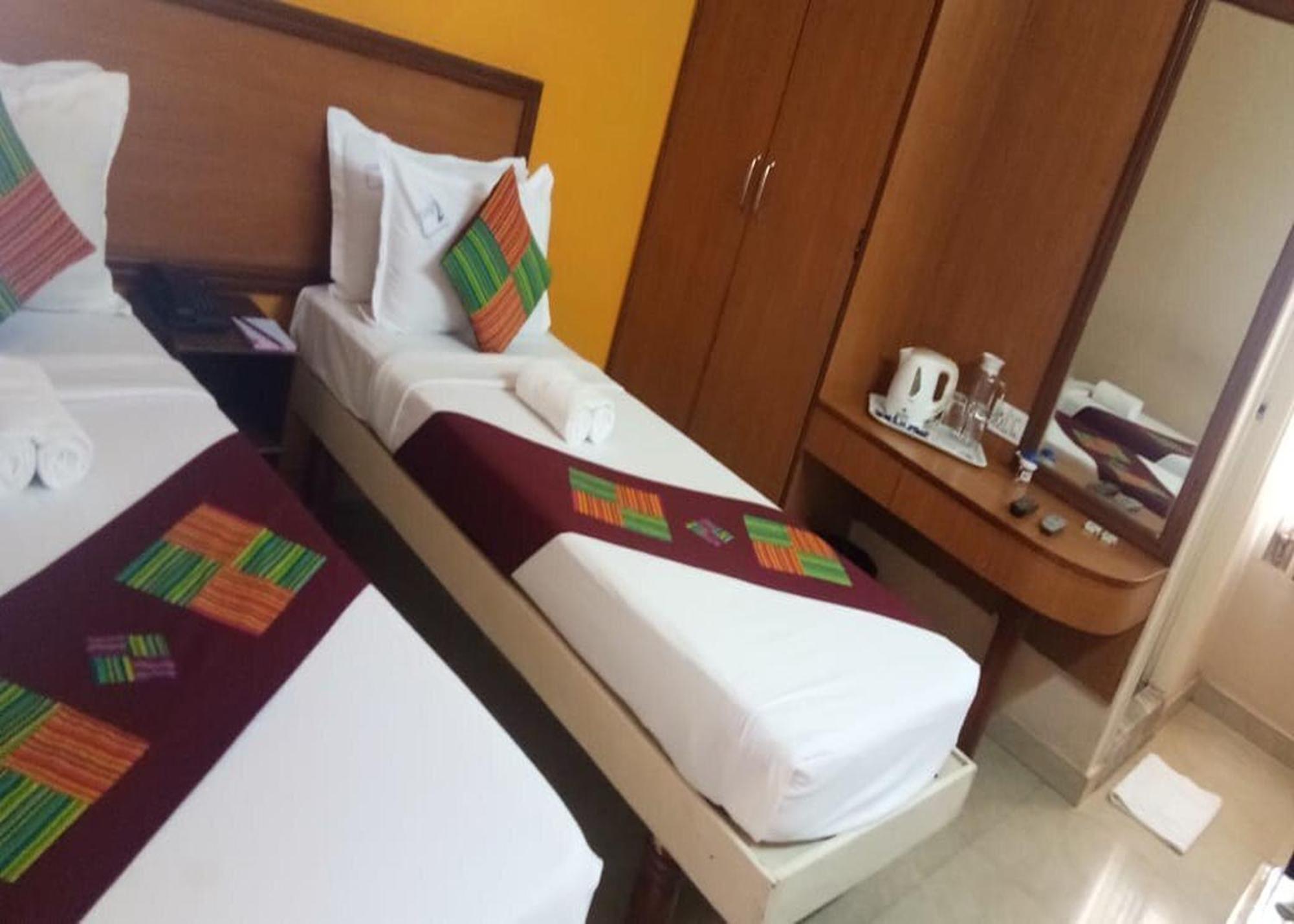 Hotel Akshara Regency, Yeshwanthpur Bangalore Exterior photo